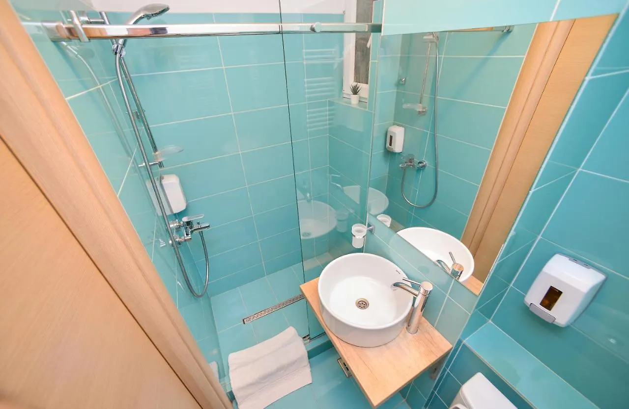 Bucharest Apartment - Cismigiu Gardens Romania